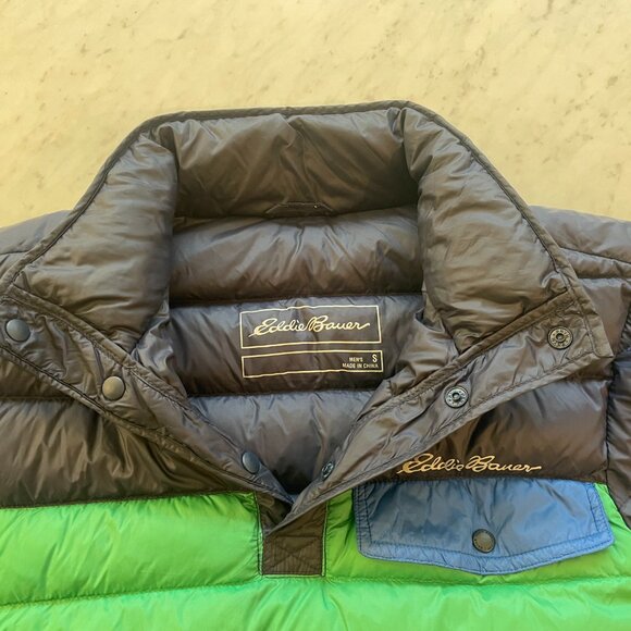 Eddie Bauer Men's "Stratuslite" Down Puff Snap Mock - Picture 6 of 9